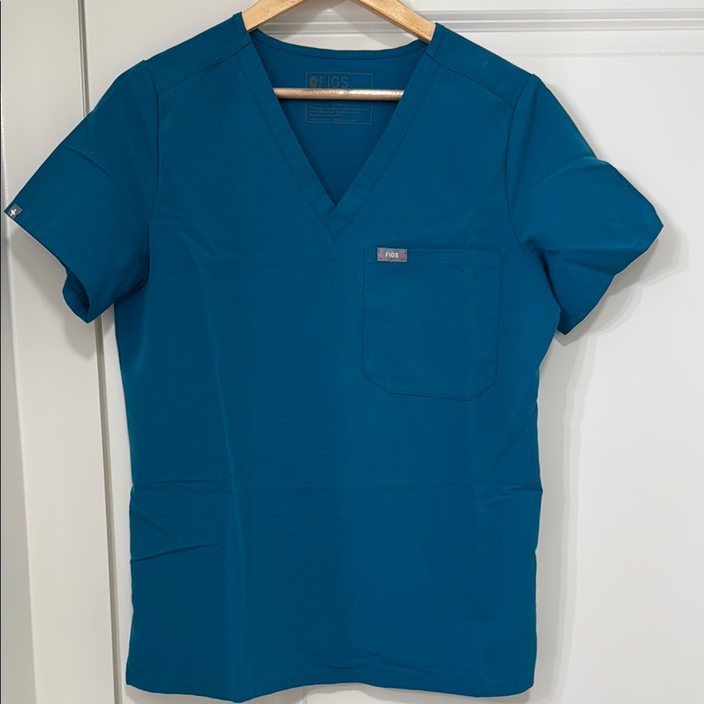 Figs Caribbean Teal Blue Catarina Scrub Top